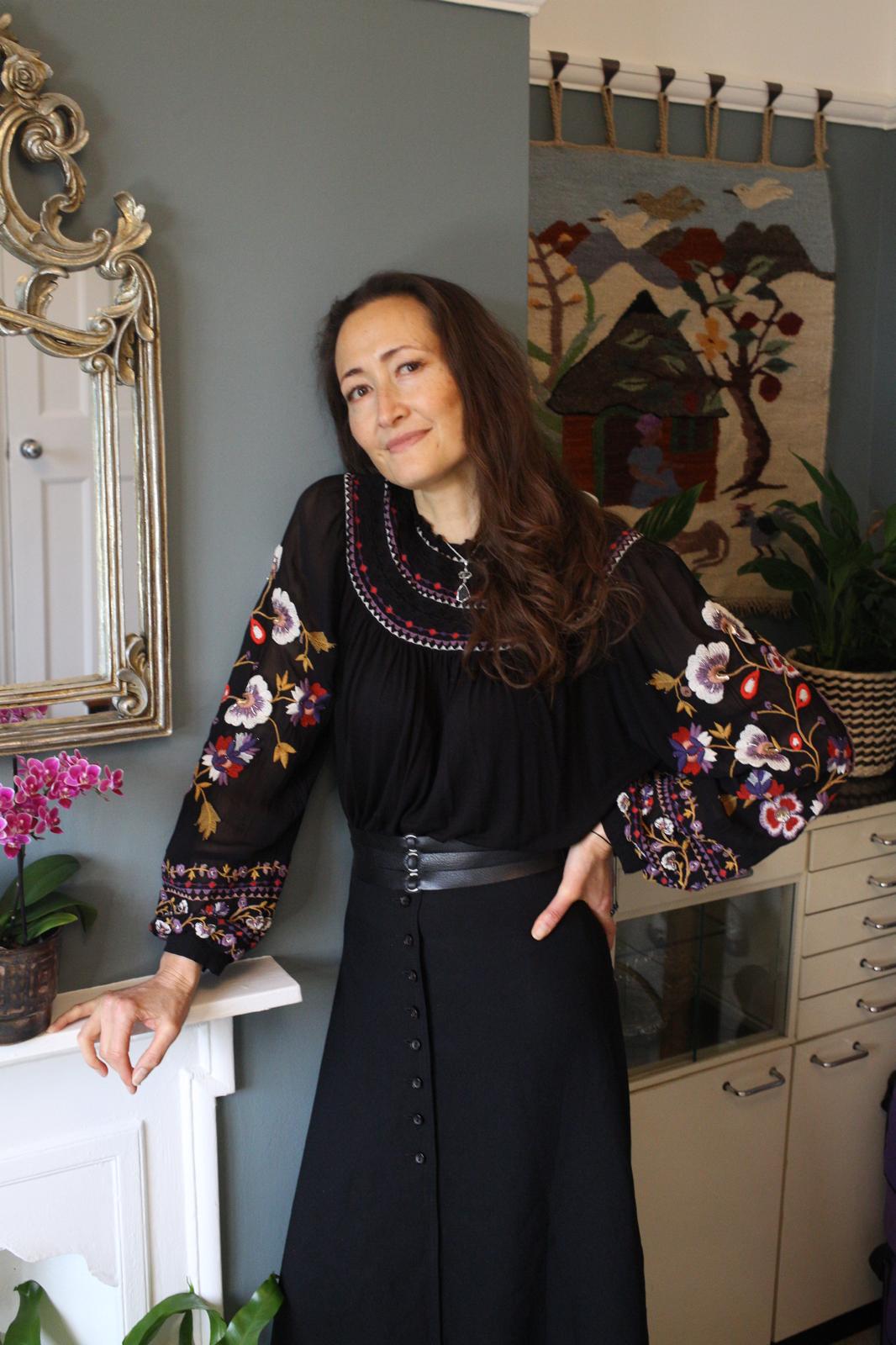 Justine Neo, Energy Practitioner